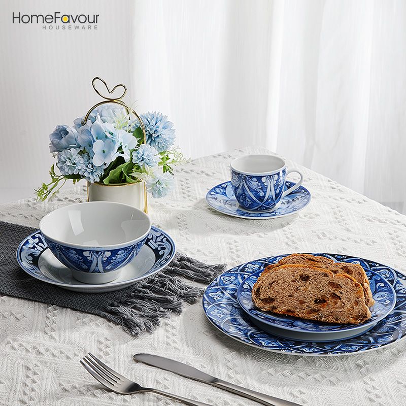 Vintage-Blue-Flower-Porcelain-Dinner-Set