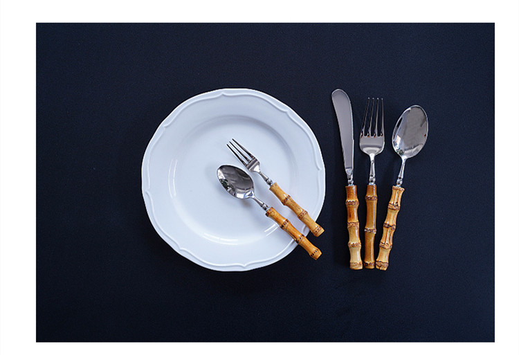 Put-real-bamboo-flatware-in-a-white-dinner-plate