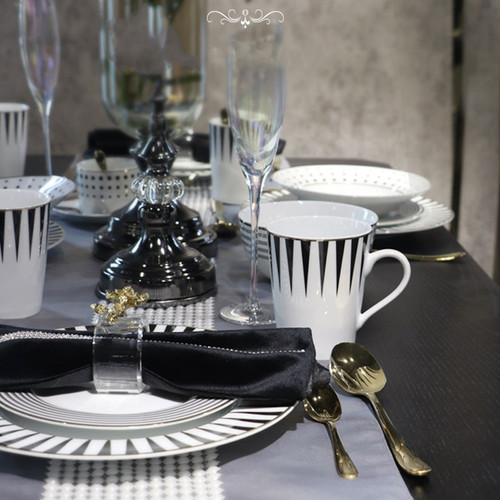 16pcs Black restaurant porcelain dinner set with gold rim